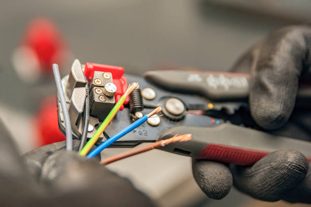 Best Electrical Repair Services  in Grosse Pointe, MI